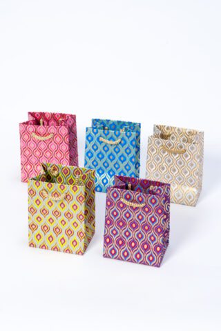 Gift bags lotus eyes are elegant, handmade and eco friendly.