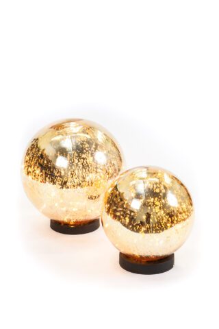 Mercury Glass light ball is gorgeous & have 50 fairy lights which twinkle.