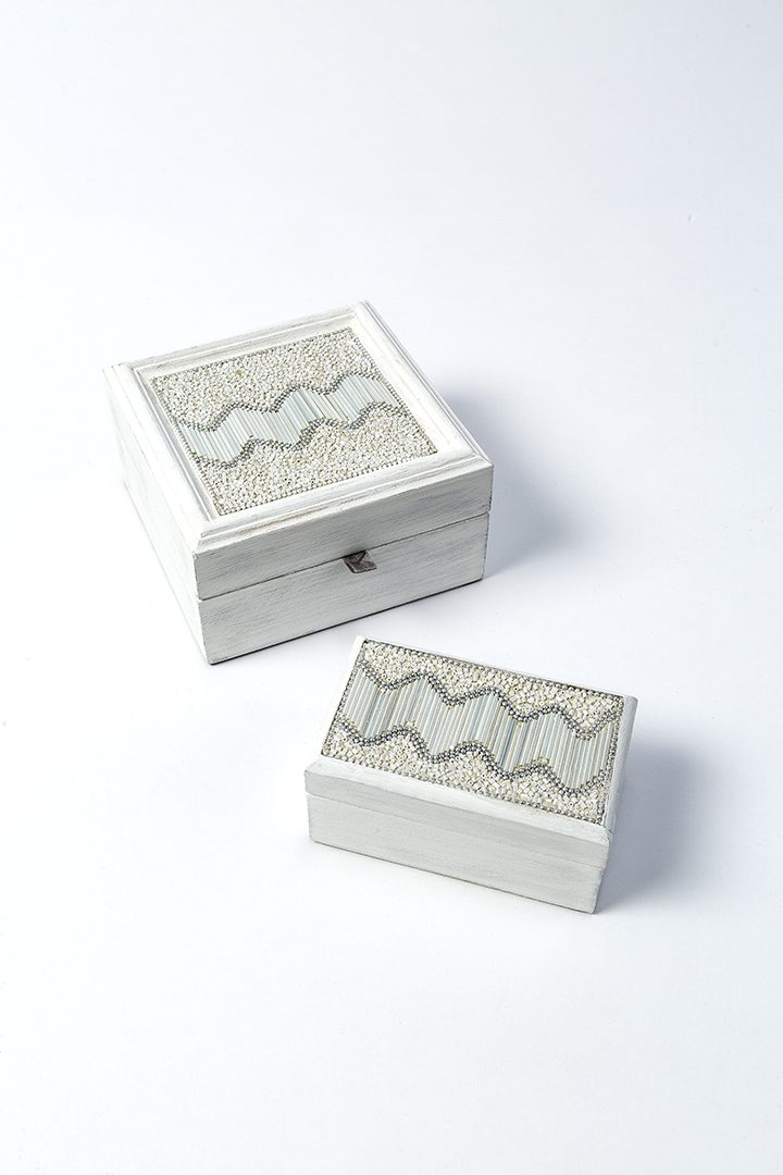 Waves design wooden jewellery box is a pleasure to own or gift it.