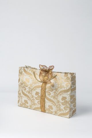 gift bag beige splendour shopper is handmade eco friendly & sustainable.