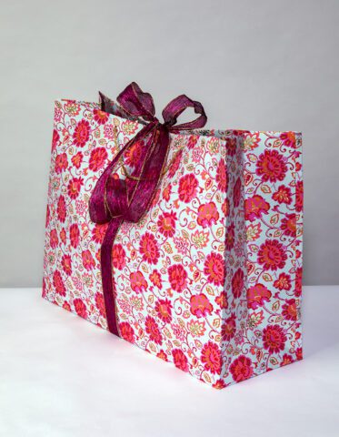 Gift bag blue/pink gorgeous floral is a colourful, fresh and crisp design.