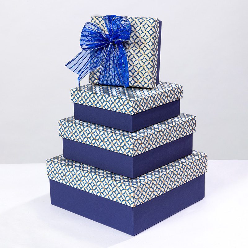 Trellis gift box blue