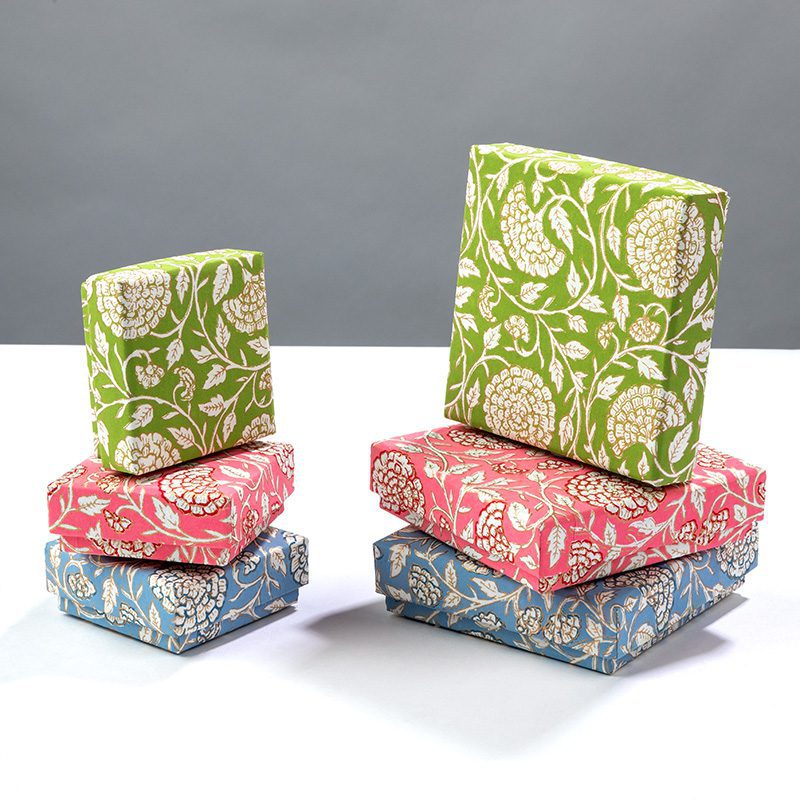 Jaipur Floral jewellery box small add splendour to a gift.